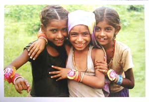 インドで出会ったポストカード１０「街角の子どもの笑顔」